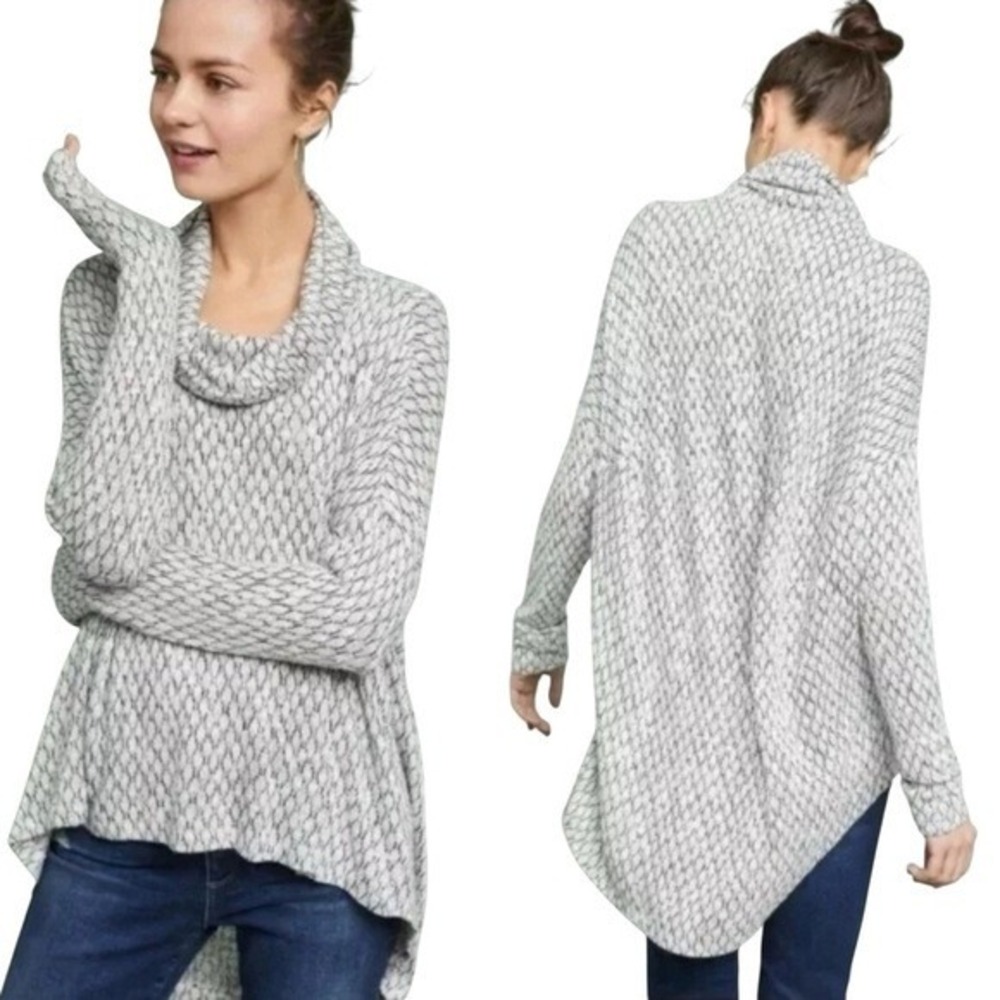 Akemi + Kin Anthropologie‎ Womens XS/S Black White Geometric Cowl Neck Sweater